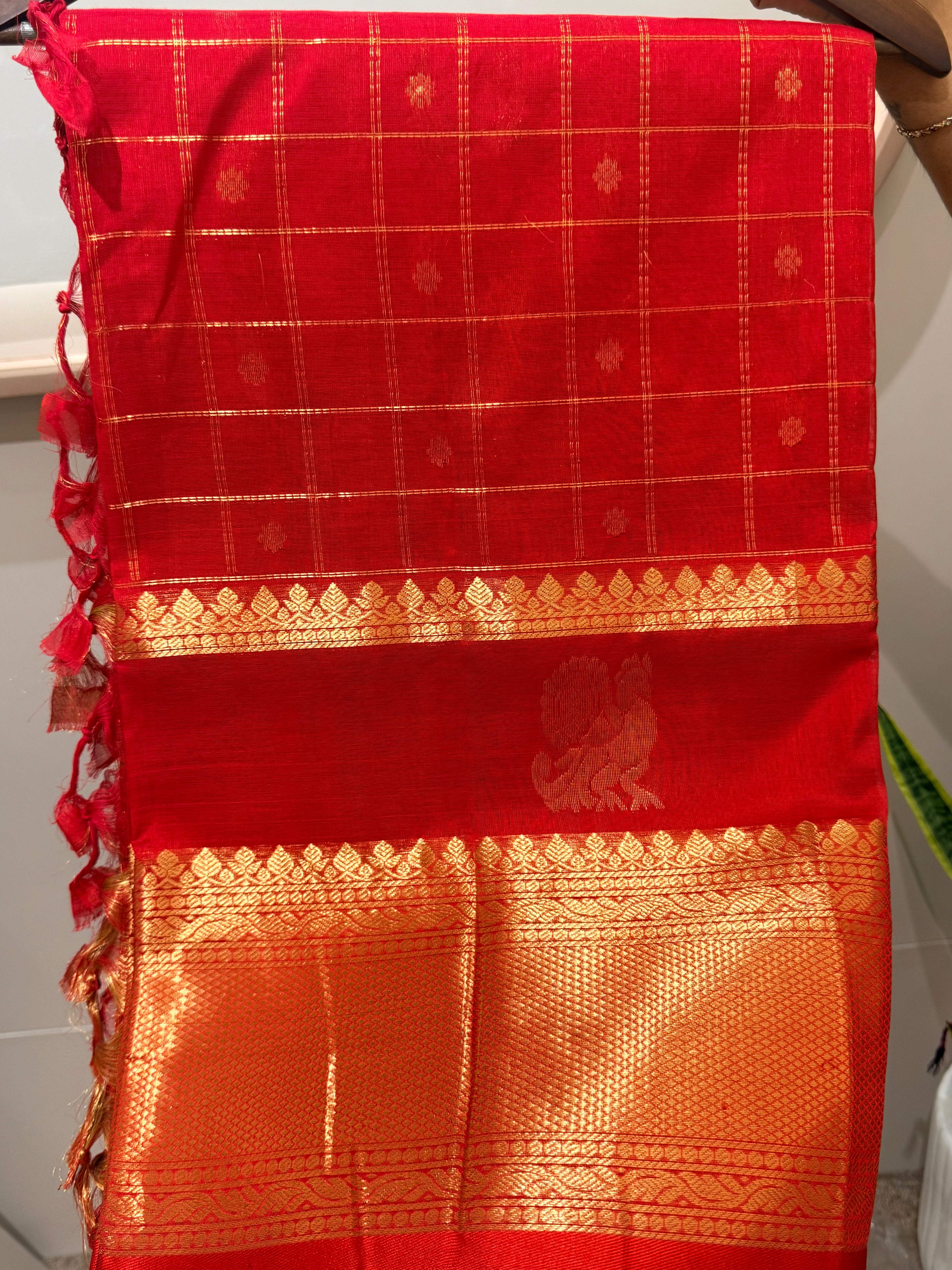 Mangalgiri Pattu Saree (Checks)
