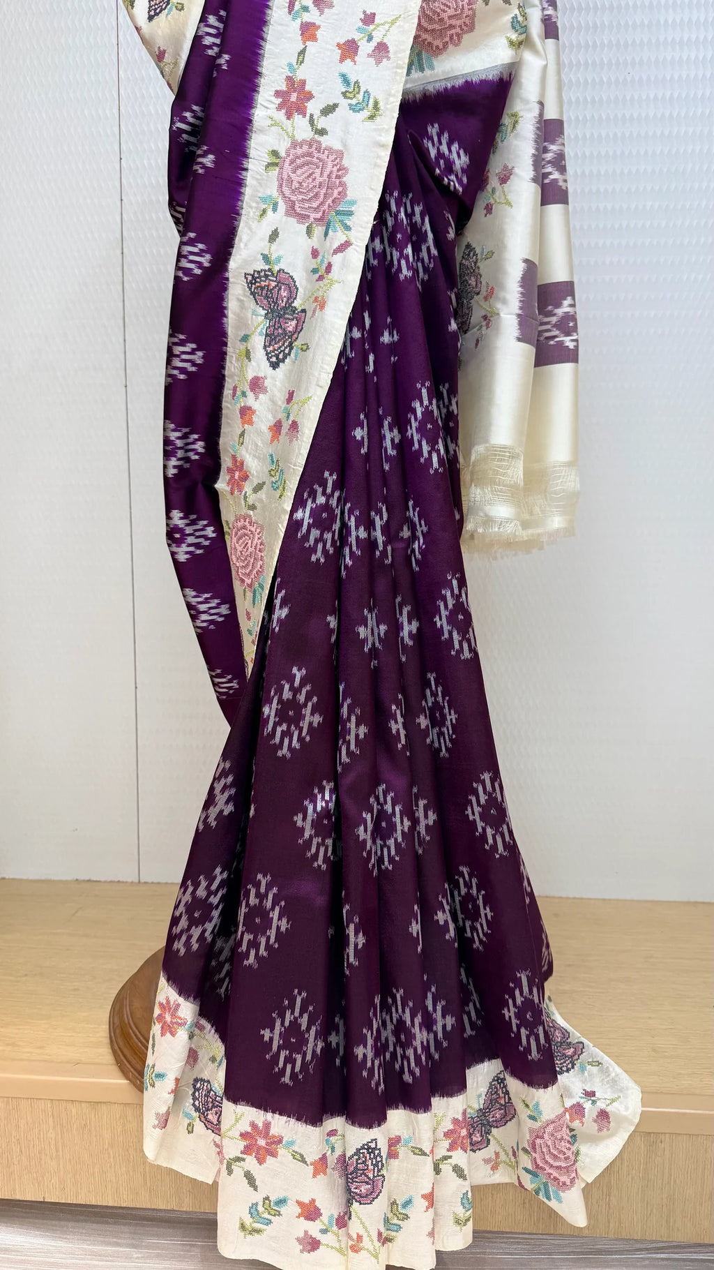 Pochampally Ikkat Pattu - Embroidered Border